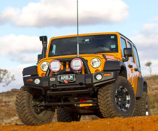 Stoßstangen ARB Deluxe BullBar aus Stahl für Jeep Wrangler JK von 2007 bis 2019 ARB 3450260 Xperts4x4