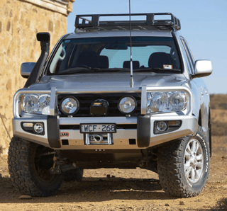 Stoßstangen Vorne ARB für Land Cruiser 200 Series 2007 a 2015 | Deluxe Bullbar ARB 3415110 Xperts4x4