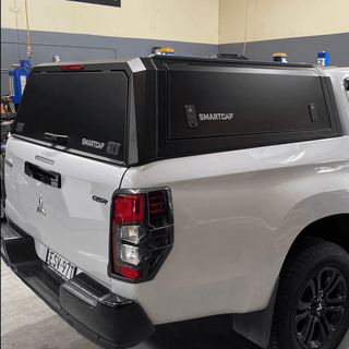 Hardtop RSI SmartCap EVOd Defender - Mitsubishi L200 - 2015+ RSI SMARTCAP Double Cab  / 2015+ / Mattschwarz 005.ED0800-MB Xperts4x4