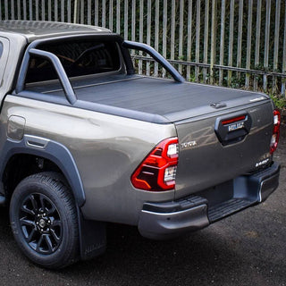 Abdeckung MTR Pritsche Toyota Hilux REVO 2016+ Double Cab | Schwarz Mountain Top auf Xperts4x4 Zubehör 4x4 Off-Road