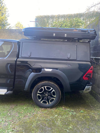 Hardtop Alu-Cab Explorer 3 Toyota Hilux 2005 bis 2015 - Schwarz auf Xperts4x4 Zubehör 4x4 Off-Road